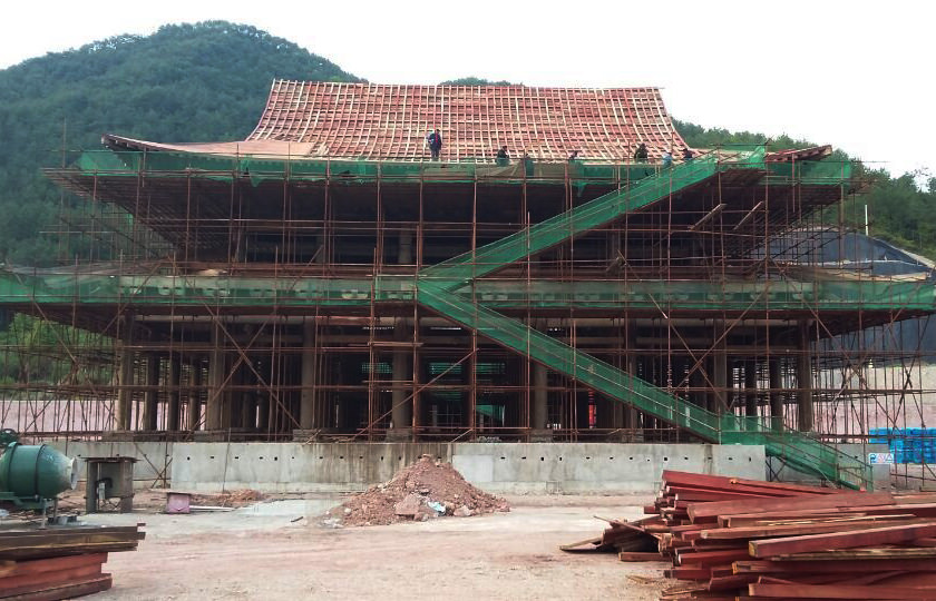 天臺山寺院古建筑施工現(xiàn)場